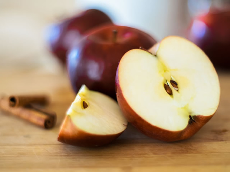 apples-suet-fruit